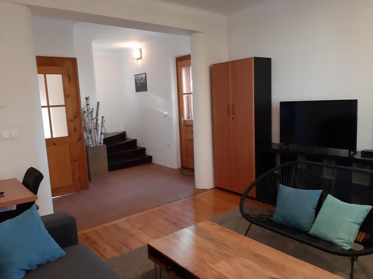 Triglav Apartment House Kranj Luaran gambar